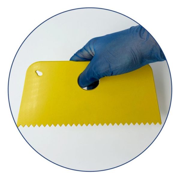 DETECTAMET Detectable Flexible Scraper with Serrated Edge - Image 2